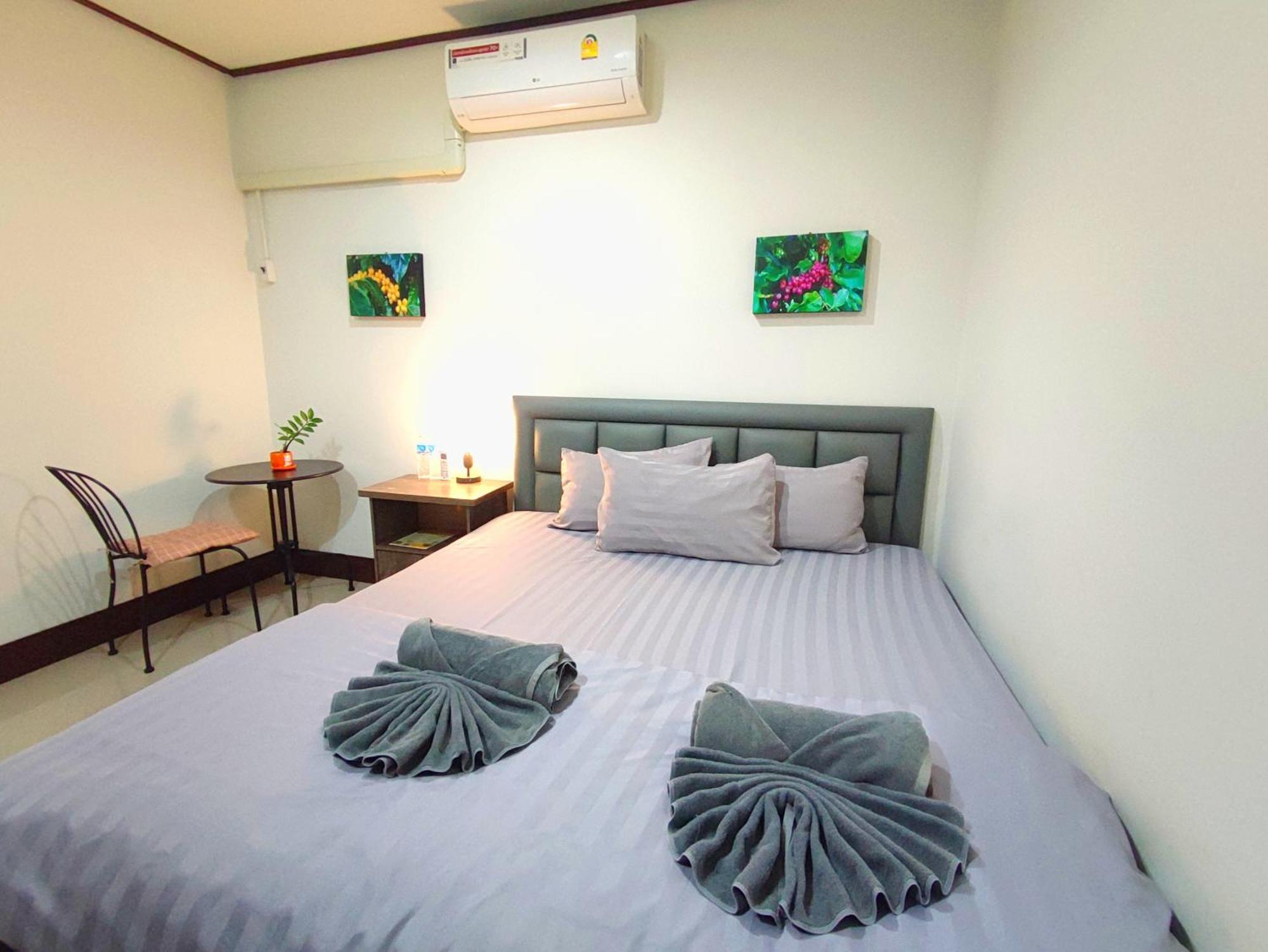 เกสต์เฮาส์ชูบีมา Guesthouse Chubeema Coffee&Tea Ban Mai Ngae ห้อง รูปภาพ